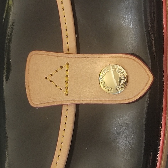 Dooney and Bourke Wristlet - Picture 2 of 6